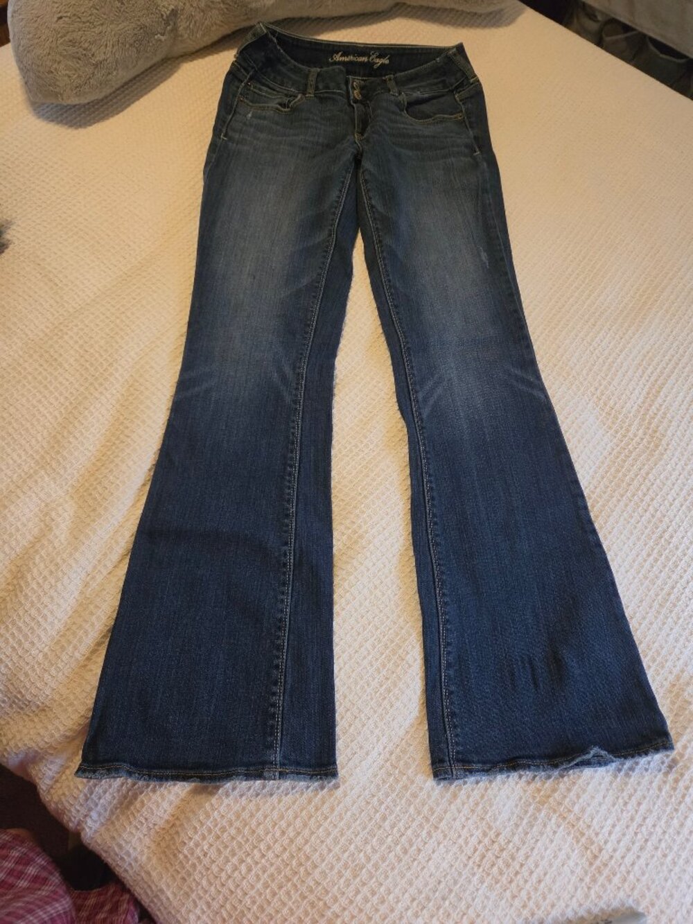 Vintage American Eagle boot cut sz 8 inseam 32.5 inches flare leg